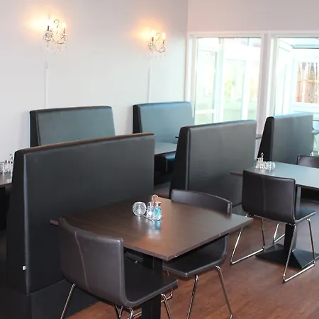 Gardermoen Hotel Bed & Breakfast Hotel 3*