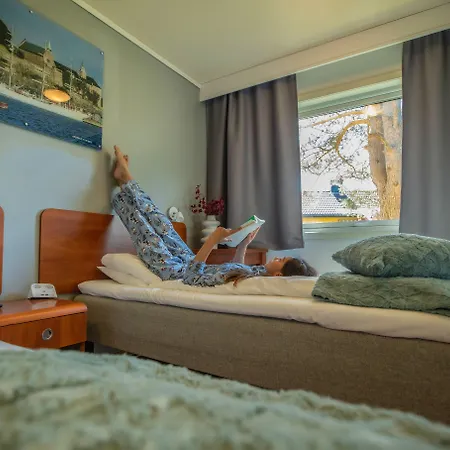 Hotel Gardermoen Hotel Bed & Breakfast 3*