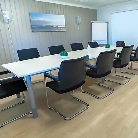 Gardermoen Hotel Bed & Breakfast 3*