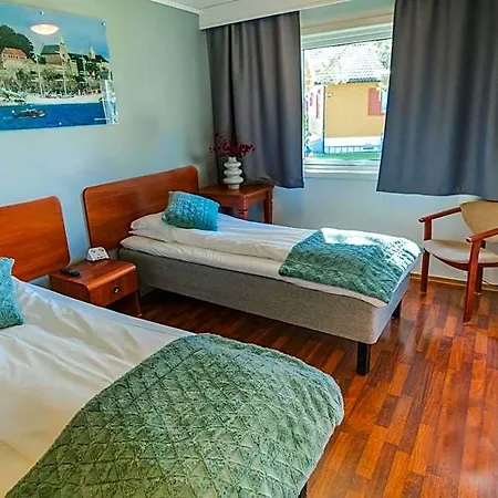 Gardermoen Hotel Bed & Breakfast 3*