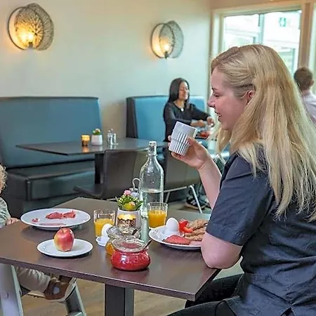 Gardermoen Hotel Bed & Breakfast 3*