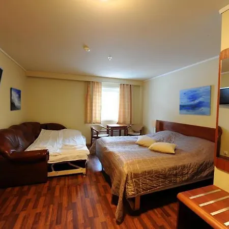 Gardermoen Hotel Bed & Breakfast 3*